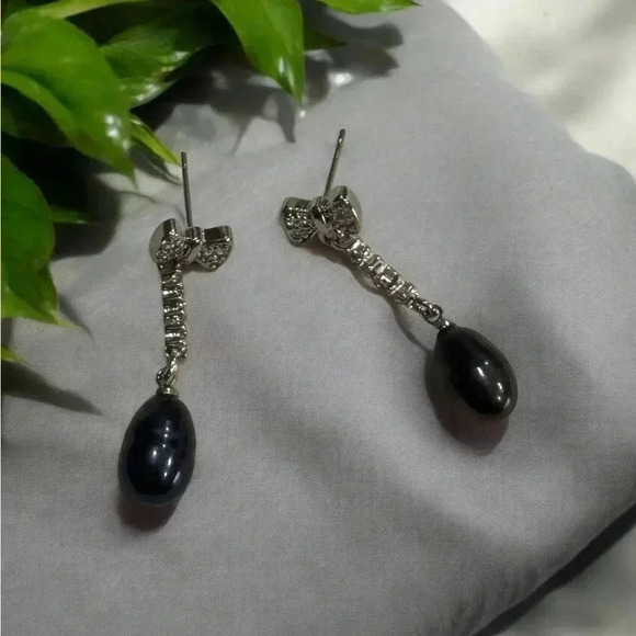 🆕Blue Freshwater Pearls Bow Earrings - Picture 2 of 13